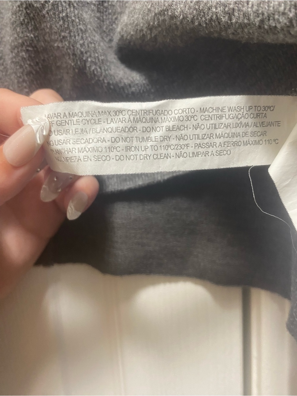 Zara Women's Cropped Crewneck Sweater - Gray - Picture 4 of 4